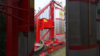 Apple Harvester FELIX Z || Made By Weremczuk AgroMachines Poland || #shorts #viral #ideas