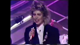 Kim Wilde   1986   You Keep Me Hanging On @ Cheggers Play Pop