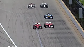 F1 USA 2004 Schumi overtakes Barrichello