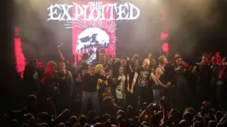 The Exploited. XL Tour . Sex & Violence. "Флешмоб с народом на сцене!!!"
