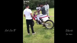 Rib Cracking 💥2021 Funny clips compilation😂😂😂 can't stop laughing.