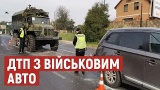 У Луцьку – ДТП за участю військового авто і кросовера. Хто винен