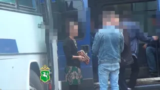 В Томской области полицейские проверили автобус, осуществляющий вывоз иностранных граждан