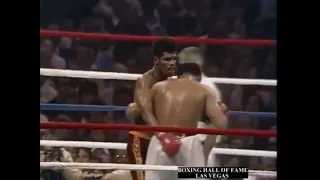 Muhammad Ali Beats Leon Spinks To Become Heavyweight Champion For Third Time September 15, 1978
