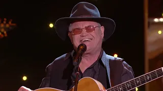 Micky Dolenz - "Pleasant Valley Sunday" (Live at CabaRay Showroom)