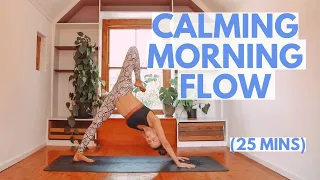 CALMING Morning Yoga: 25 Minute Morning Yoga Stretch