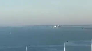 Крымский мост охраняют штурмовые самолеты