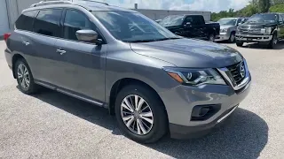 2020 Nissan Pathfinder S