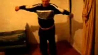 Армянин танцует под песню чеченской группы "ХЕМА"