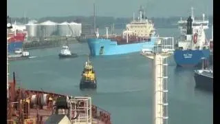 Richard Maersk in Rotterdam.avi