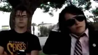 gerard way drunk with mikey way.flv