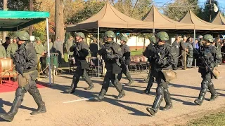 Gendarmería rindió Honores a sus Veteranos de Malvinas - BAUTISMO DE FUEGO "Escuadrón Alacrán"