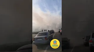 Видео Новости Николаева: В Николаеве на ходу загорелся Опель