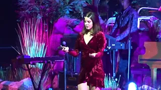"Blue Jeans" Lana Del Rey at the Pepsi Center - Denver CO January 7th 2018