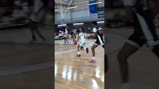 Peyton Kemp gets up the floor In a hurry🤩