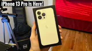 iPhone 13 Pro Unboxing, Setup, & First Impressions!