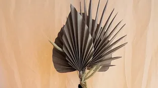 Como fazer folha de Palmeira em papel/ How to make palm leaf out of paper