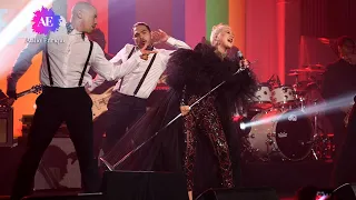 🔴CHRISTINA AGUILERA - It's A Man's Man's Man's World  (live from amFAR GALA 2019)