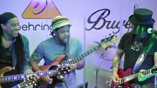 Victor Wooten & Doug Wimbish Feat. Eric Gales - Red House (NAMM 2015)