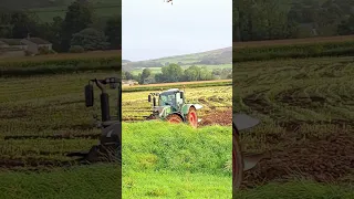 Ploughing after Maize Fendt 724 Vario Tractor & five Furrow Kverneland Plough 25th September 2023