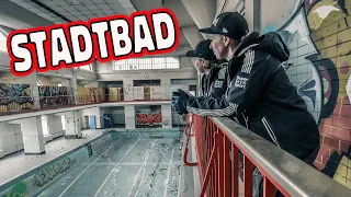 Ab ins Stadtbad! 🚨 Polizei Sirenen 🚨 plötzlich bekommen wir Besuch!