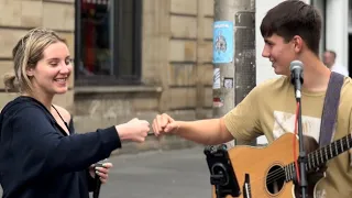 BUSKERS JOIN FORCES for Radiohead - Fake Plastic Trees Cover (Ami Alex & Josiah Kennedy)