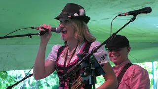 Mollie B & SqueezeBox with Ted Lange, Frankenmuth Bavarian Festival 2019-6-7 5pm