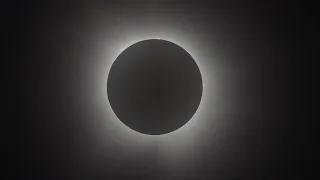 ECLIPSE TOTALITY 2024: Great American Eclipse SURPRISE (spliced with an old Solar Eclipse timelapse)