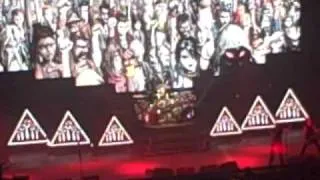 Disturbed- Ten Thousand Fists Live @ Manhattan Center w/ Video Intro