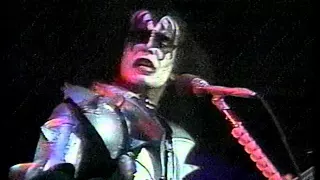 KISS - Let Me Go, Rock And Roll / at BUDOKAN 2th April,1977