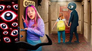 Doors roblox in real life! Little sister was kidnapped by the game Doors roblox!