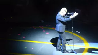 U2 -" With or Without You " , Stockholm Globe Arena 21/5 -2015