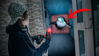 ¡ENCUENTRO un TUNEL SECRETO en MI NUEVA CASA! * Detector de Fantasmas