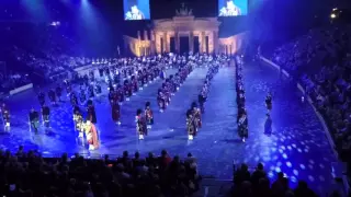 Berlin Tattoo 2015 - Pipes & Drums Massed Band (Front View)