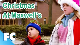 Christmas at Maxwell's | Heartfelt Family Movie | Family Central