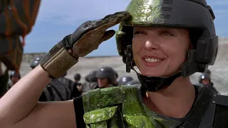 Рико убивает подземного жука. Звездный десант  Starship Troopers (1997) Фрагмент