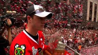Blackhawks Bring Stanley Cup To Chicago, Have Parade!