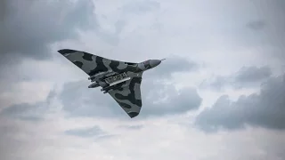 RAF Avro Vulcan Bomber XH588, Final flight over Coventry Airport 13/09/15