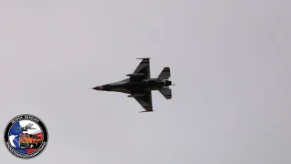 2023 Wings Over Houston - Thunderbird 8 Arrival