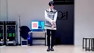 ATEEZ Wooyoung dancing to Monsta X's Love Killa