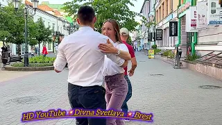 Музыка и танцы улицы Советской. Брест. Music and dance of Sovetskaya street. Brest.