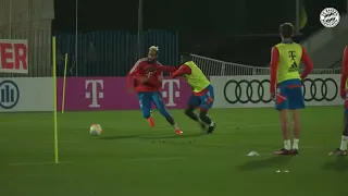 Bayern Munich - 1v1 to 2v1 to 2v2 to 3v2 to 3v3