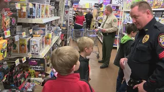 9th annual Jonesborough Shop with a Cop/firefighter brings holiday joy to children