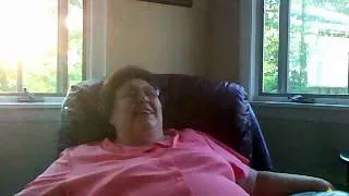 Grandma reacts to 2 girl 1 cup! SO FUNNY