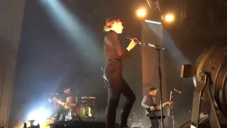 Daughter - No Care - Live at TivoliVredenburg