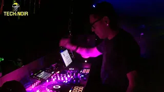 2Robots dj set Technoir by velvet in lab