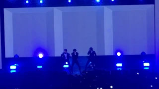 190803 MONSTA X "Myself" (Hyungwon, Minhyuk, Kihyun) WE ARE HERE Tour New York City Hulu Theater