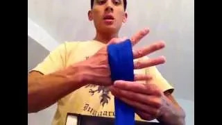 Hand Wrapping for Boxing-Extra padding on knuckles-NOT on palms