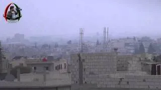 اشتباكات عنيفة في محيط مبنى المخابرات الجوية في درعا  من قبل الرشاشات الثقيلة 19-11-2013