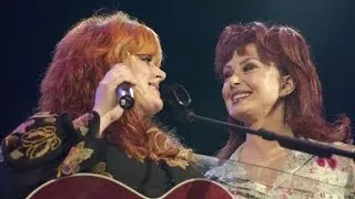 Naomi Judd opens up about severe depression